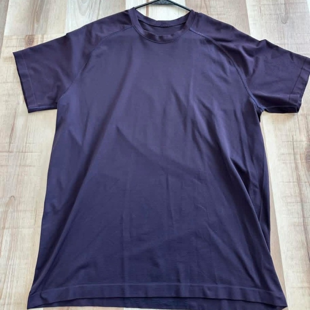 Men's Lululemon Purple Swiftly